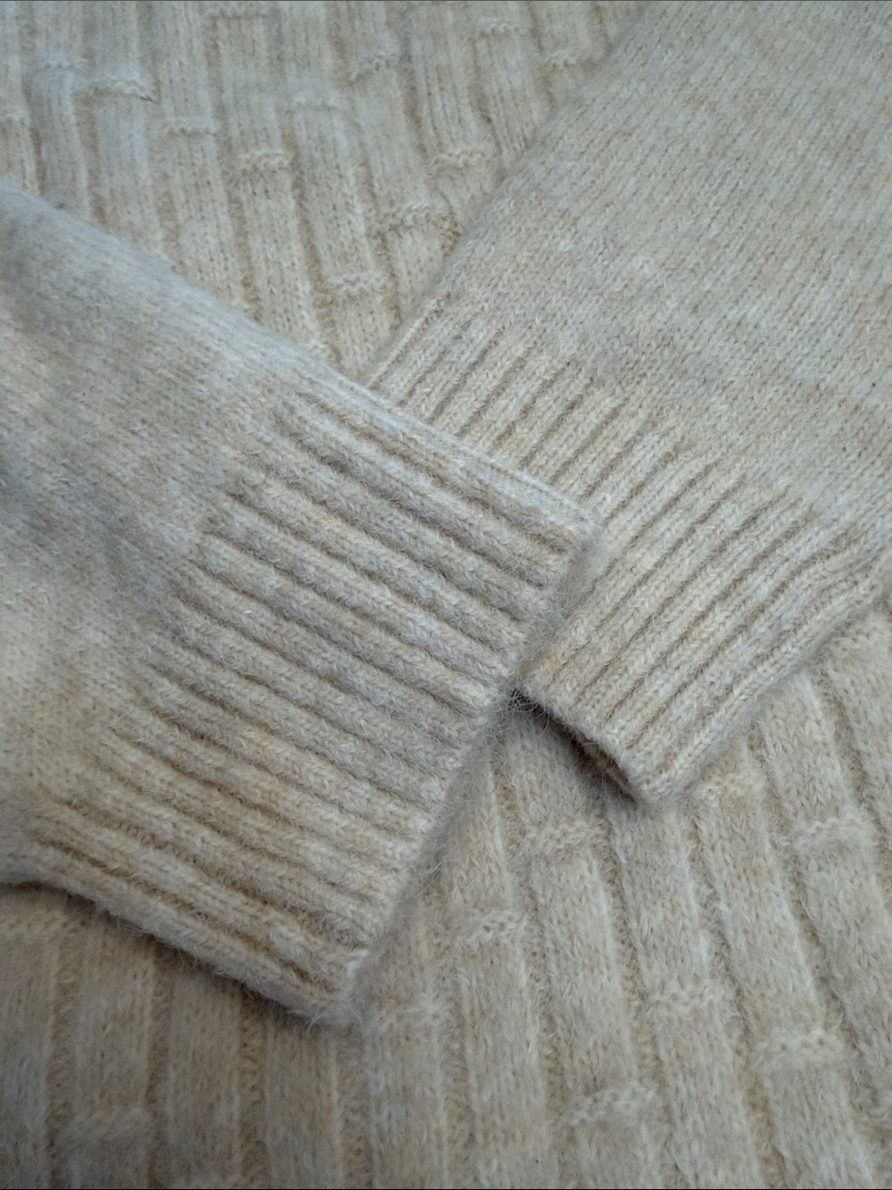 Express Men's Cream Ribbed Crew Neck Sweater NWT Size Large - Picture 5 of 10